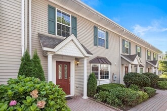 Building Photo - 119 Panorama Dr