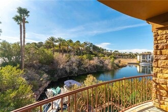 Building Photo - 15 Vía Lido