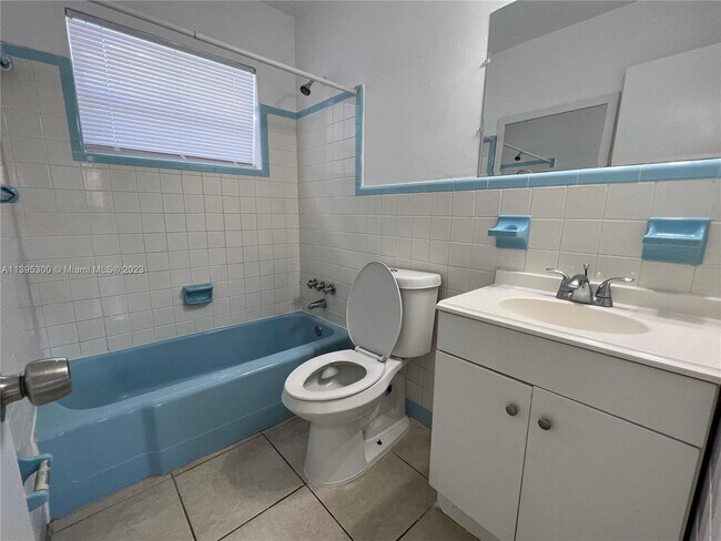 Foto del edificio - 4340 NW 21st Ave