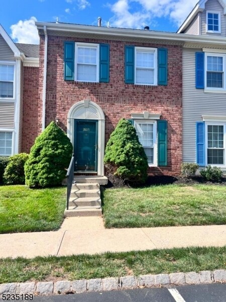 Primary Photo - 2805 Pinhorn Dr