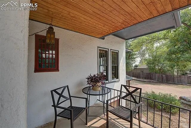 Foto del edificio - 1017 Iowa Ave