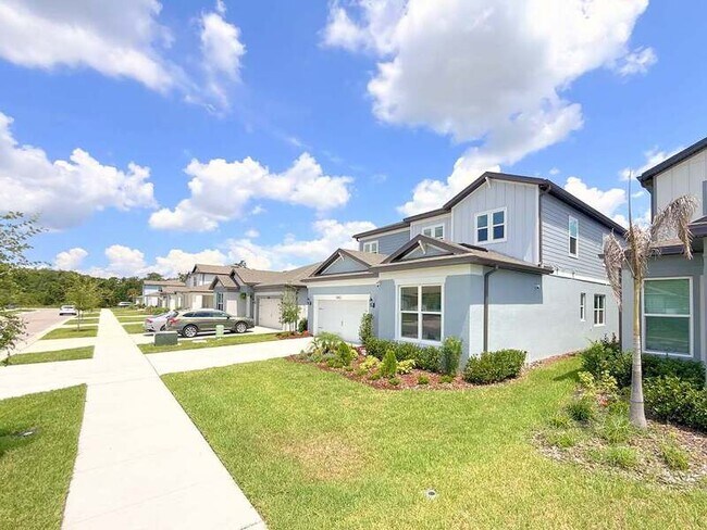 Building Photo - 12652 Glenn Crk Dr