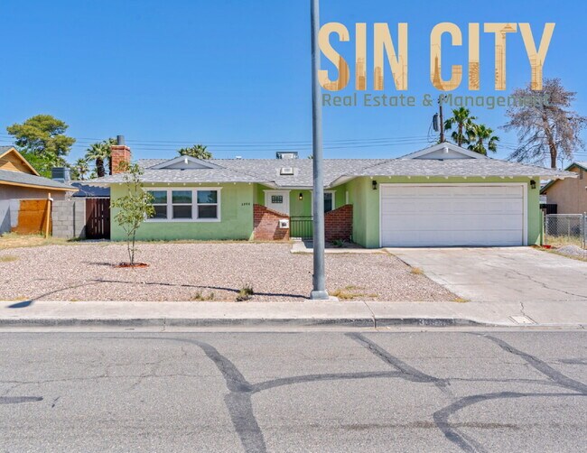 Foto del edificio - "Charming 4-Bedroom Retreat in Las Vegas –...