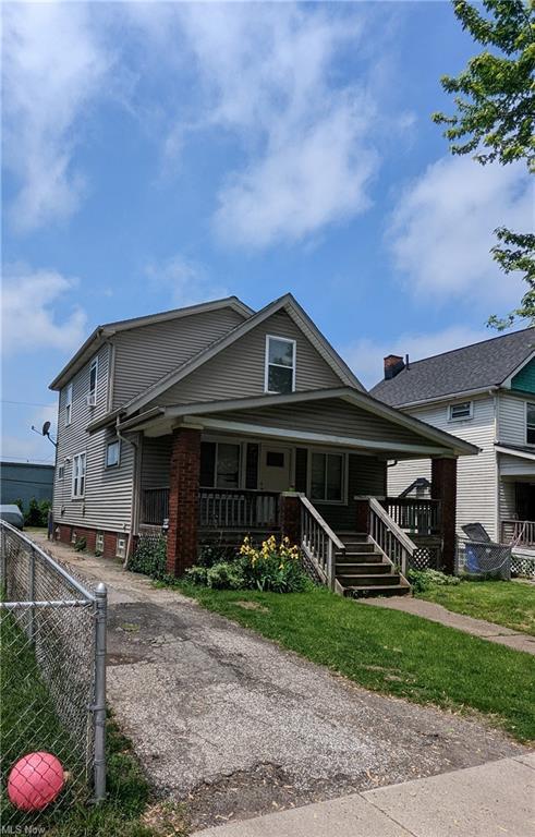 Primary Photo - 3088 W 116th St