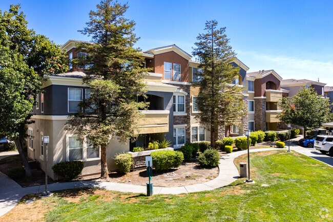 Building Photo - Avoca Dublin Station