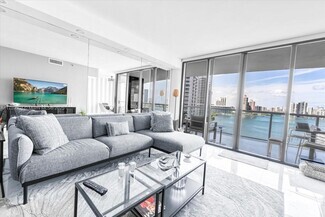Building Photo - 4000 Island Blvd