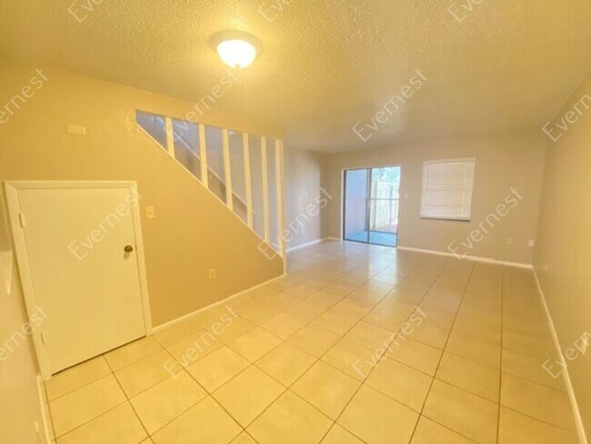 Foto del edificio - 1053 Spirit Lake Rd