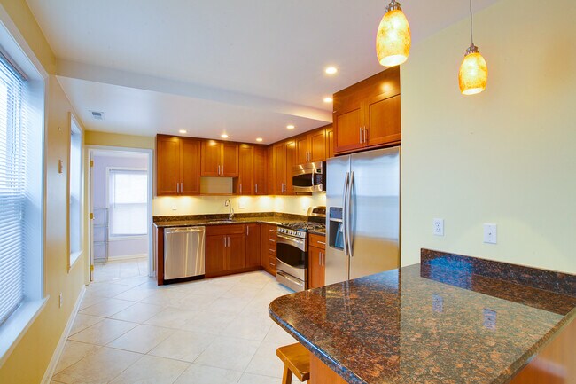 Building Photo - 3242 Fait Ave