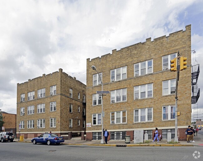 324,339 and 431 Broadway Apartments Paterson, NJ