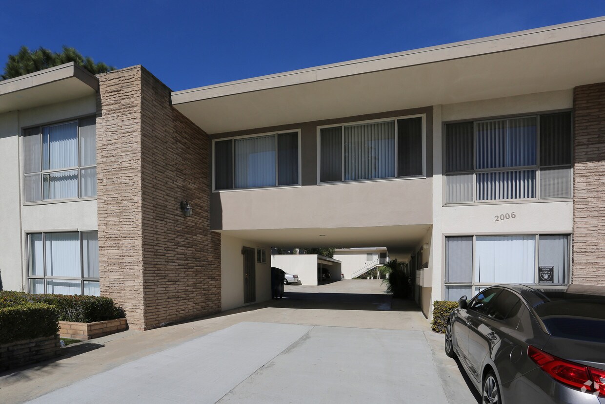 Foto principal - 2006 Diamond St