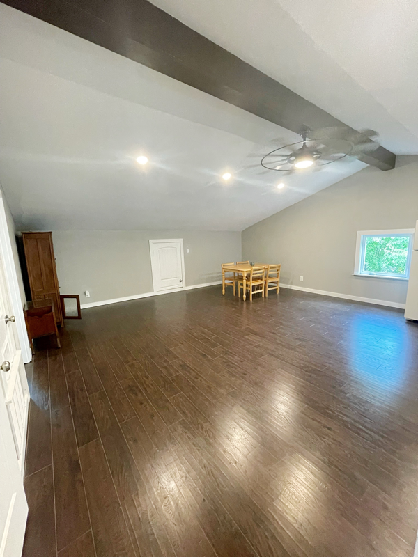 Building Photo - 638 W Elmira St