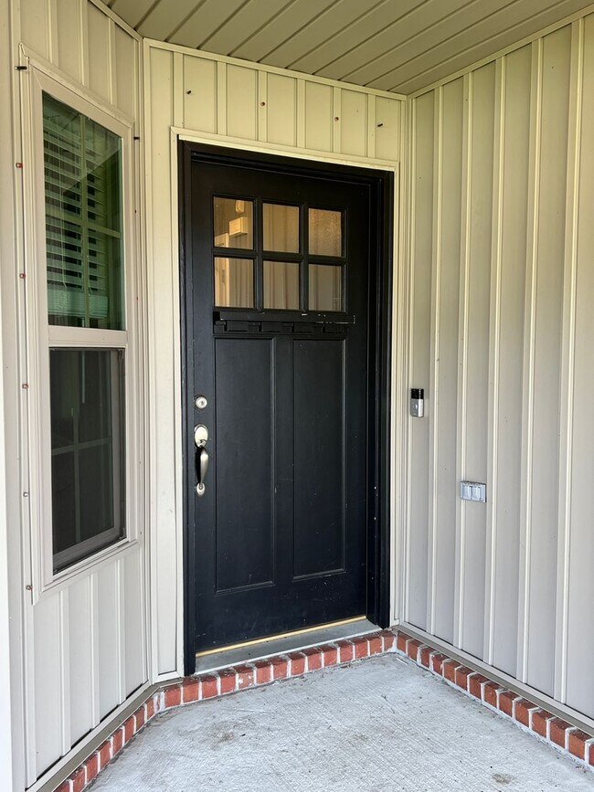 Foto del edificio - Great 3 Bedroom Home