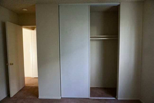 Bedroom Closet - 908 S Marguerita Ave