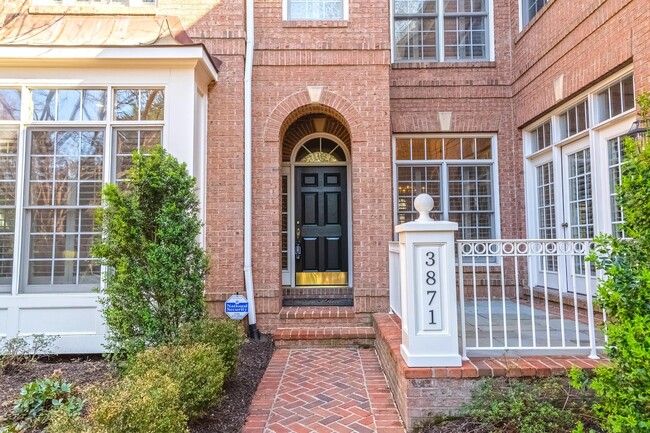 Foto del edificio - 3871 Lewiston Pl