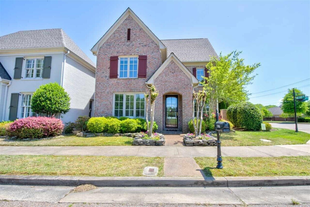 Foto principal - 1986 W Arden Oaks Dr