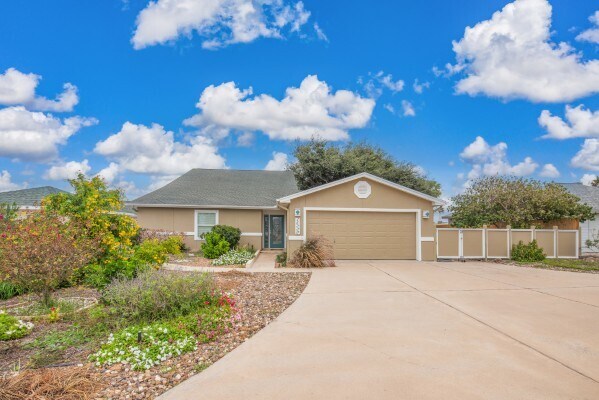 Foto principal - 15330 Gypsy St