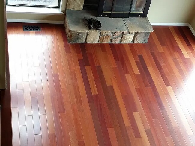 Building Photo - 124 Bluebird Dr