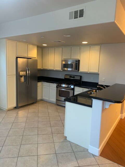 Foto del edificio - 1501 Secret Ravine Pkwy