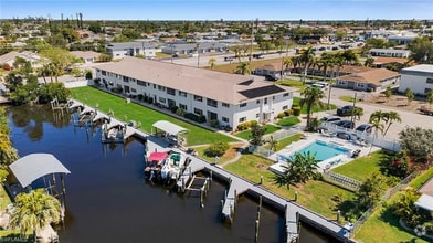 Building Photo - 4802 Tudor Dr