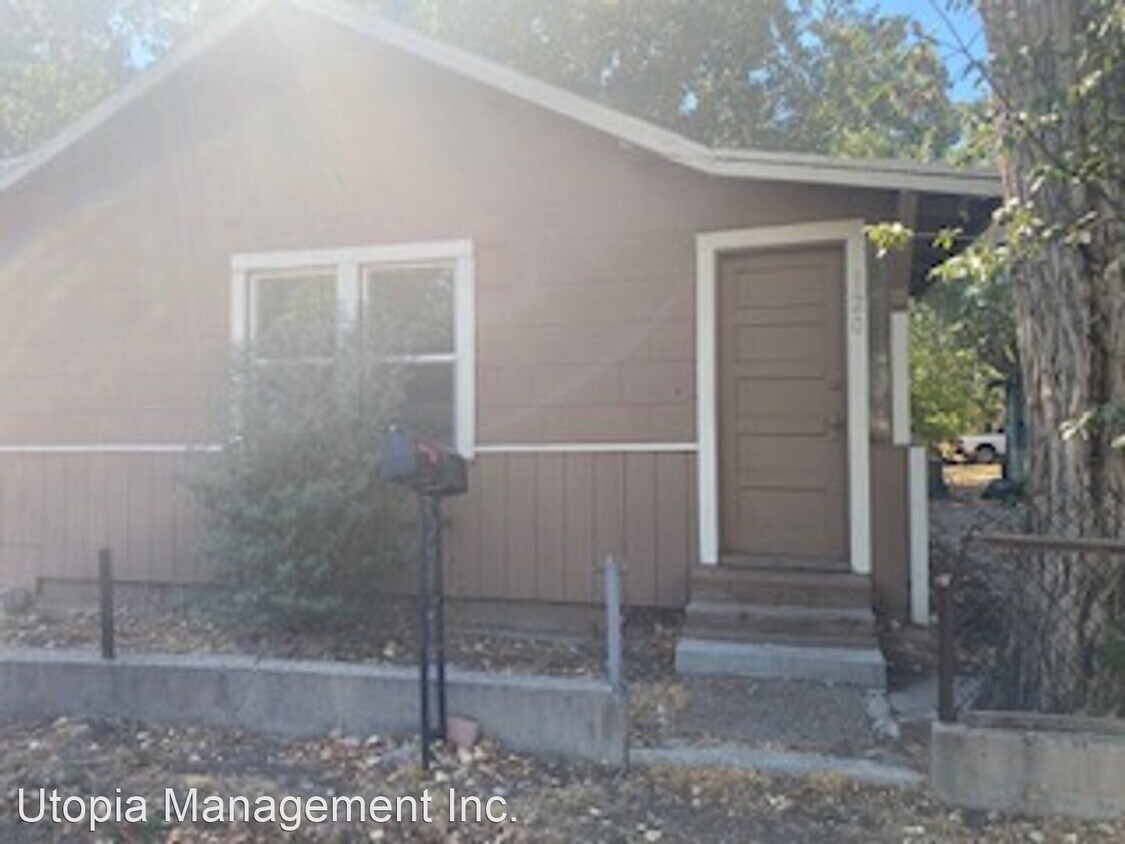 3 br, 1 bath House 120 Small Street House Rental in Susanville, CA