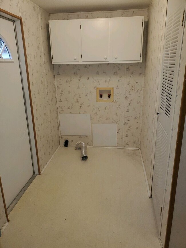 Foto del edificio - 3 Bedroom 2 Bath Doublewide