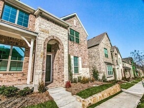 Building Photo - 1306 Casselberry Dr
