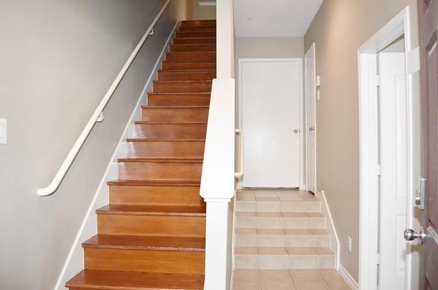 Building Photo - 5024 Calloway Dr