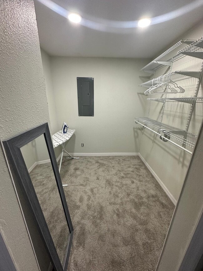 Building Photo - 3611 Tom Bryan Ln