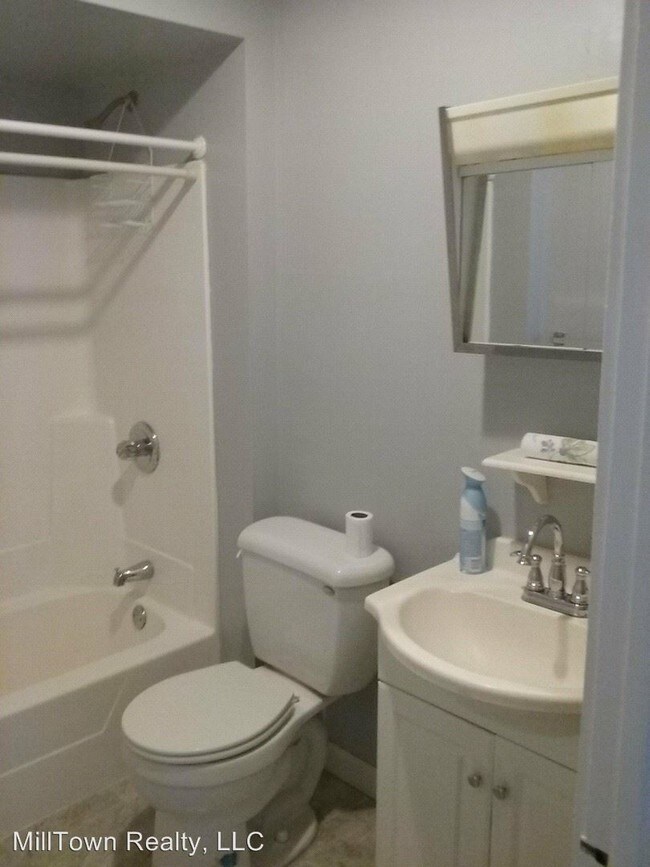 Building Photo - 2 br, 1 bath House - 3228 16th Ave.