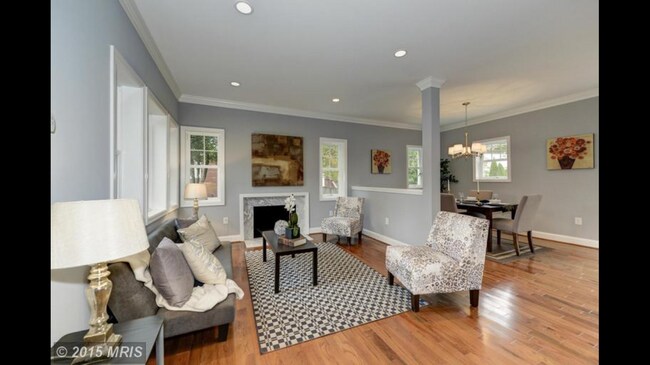 Foto del edificio - 2831 Cherry St