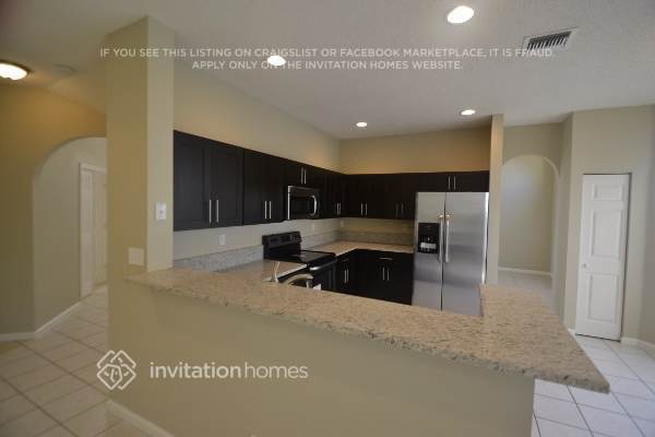 Foto del edificio - 7580 Belmonte Blvd