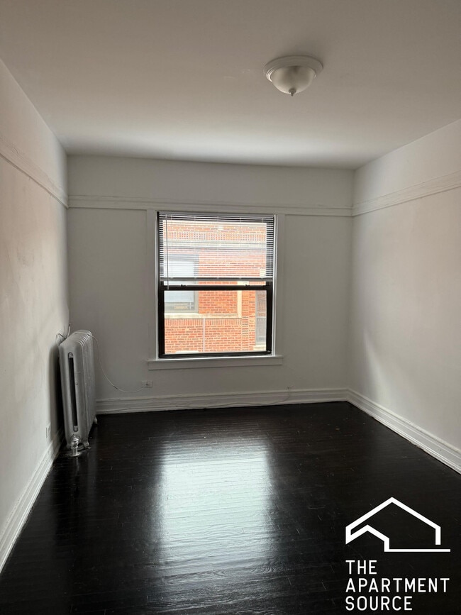 Foto del edificio - 931 W Sunnyside Ave