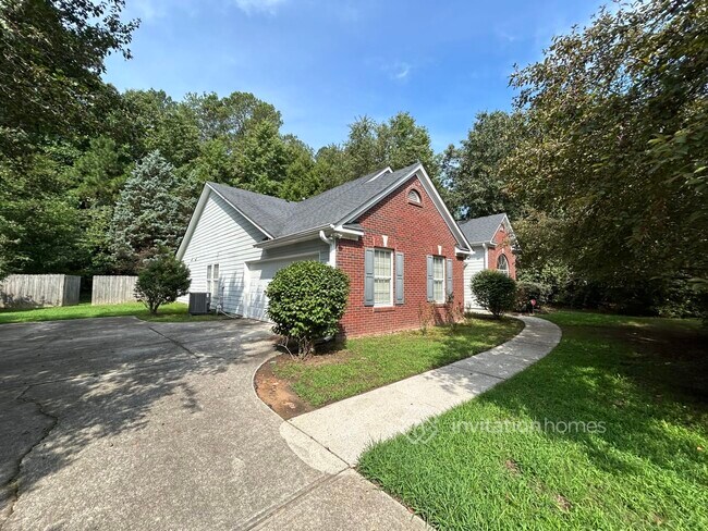 Building Photo - 1772 Fontana Ln