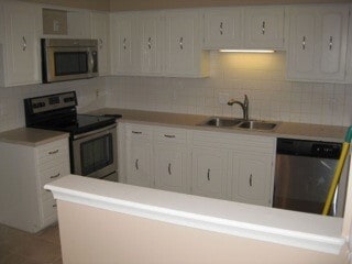 Foto del edificio - 15105 Westchester Cir