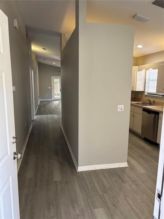 Foto del edificio - 3906 NE 22nd St