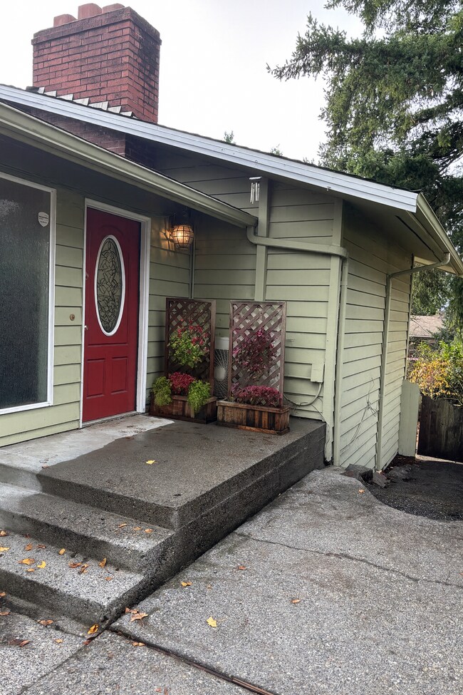 Foto del edificio - 11538 3rd Ave NW