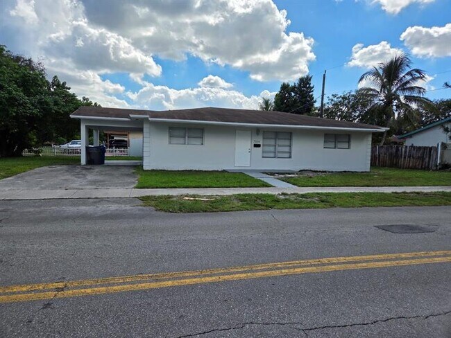 Building Photo - 7200 Charleston St