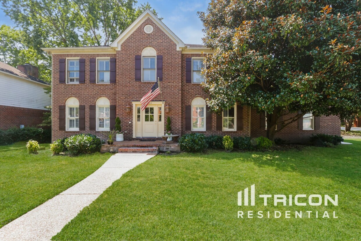 Foto principal - 1404 Buckingham Cir