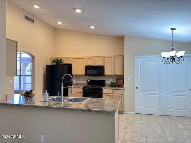 Building Photo - 6919 W Via Montoya Dr