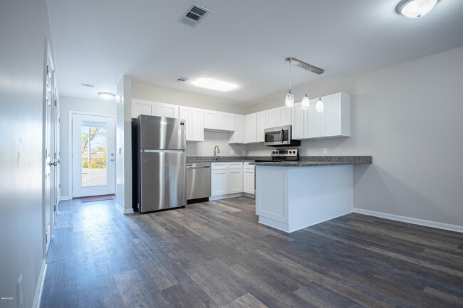 Foto del edificio - 4900 E 11th St