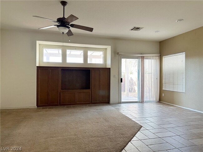 Foto del edificio - 1109 E Malibu Sands Ave