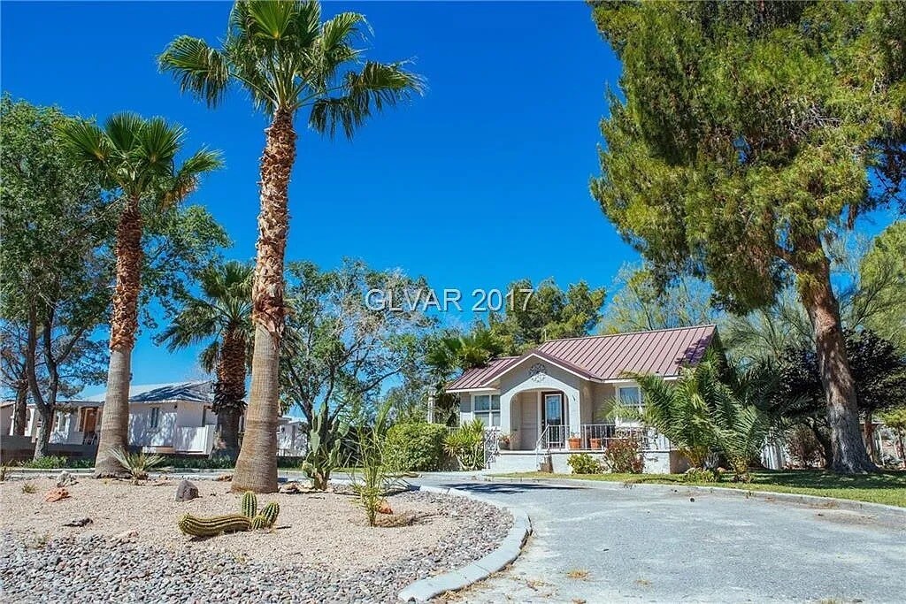 Foto principal - 8015 La Cienega St
