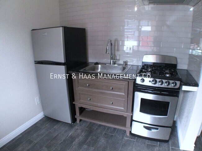 Foto del edificio - 1125 St Mary's Ct