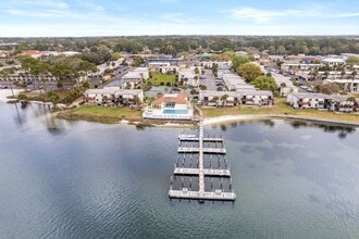 Building Photo - 308 Miracle Strip Pkwy SW