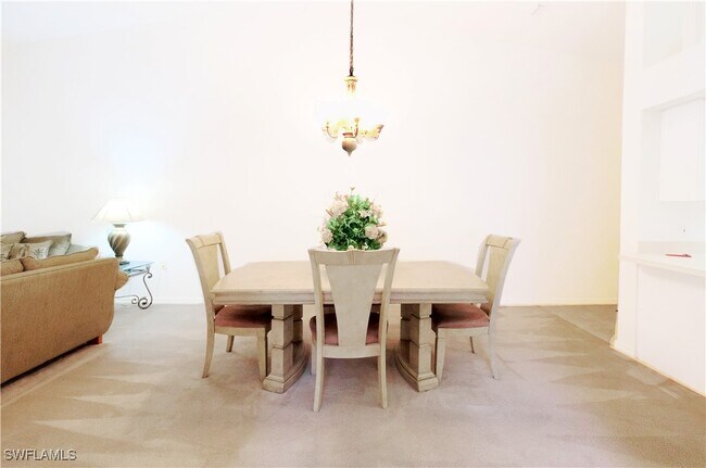 Foto del edificio - 26760 Rosewood Pointe Ln