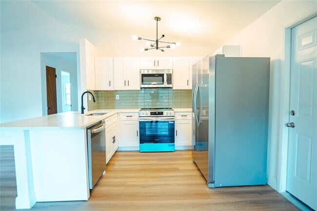 Foto del edificio - 1262 Jeffords St