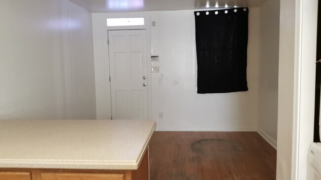 Photo - 1005 Boyd St Townhome