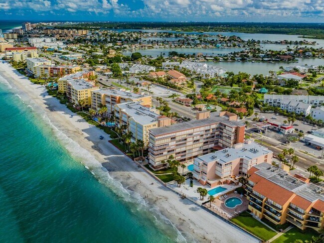 Foto del edificio - 16400 Gulf Blvd