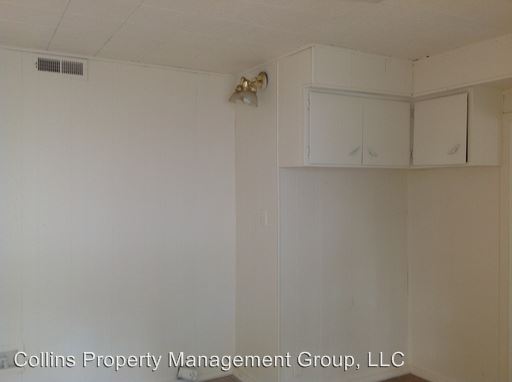Building Photo - 718 W Nichols St
