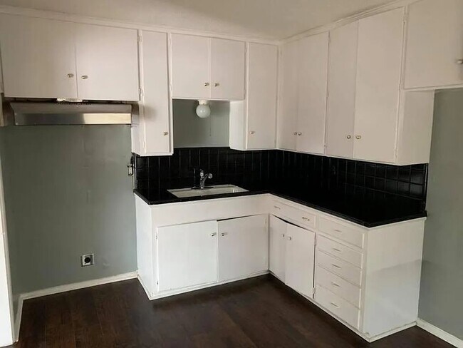 Foto del edificio - 426 Koehler Ct